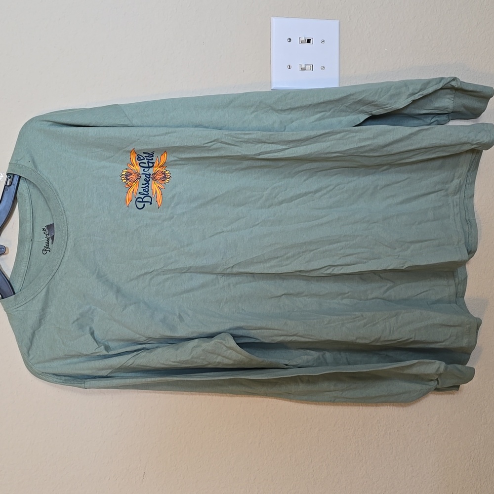 Long sleeve shirt